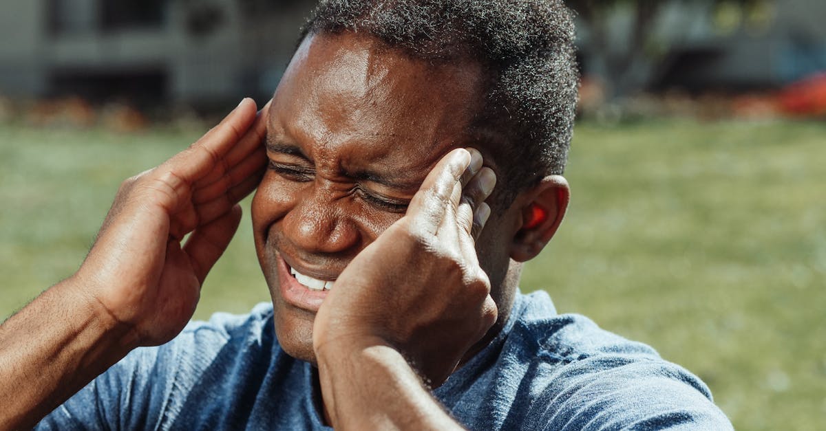 discover effective strategies and insights for managing migraines, including causes, symptoms, and treatments. learn how to alleviate pain and improve your quality of life with expert tips and resources.