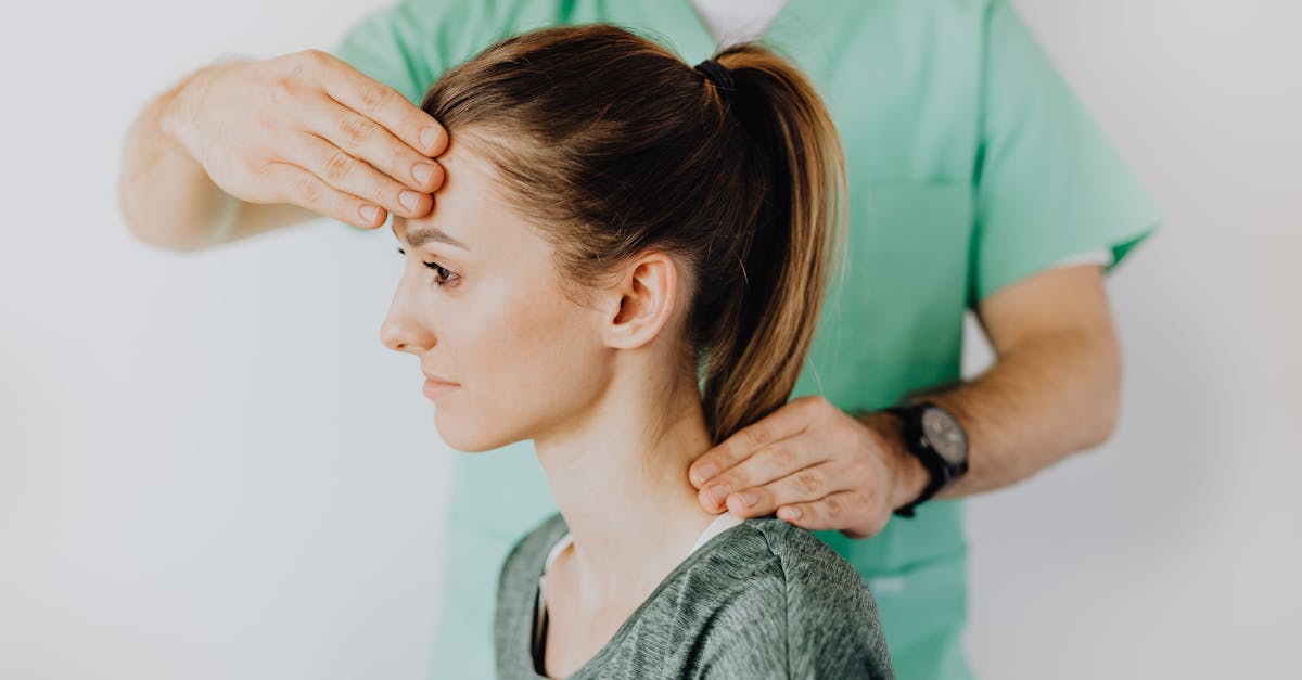 discover effective strategies and remedies to alleviate neck pain. learn about common causes, symptoms, and treatments to help you regain comfort and improve your daily activities.