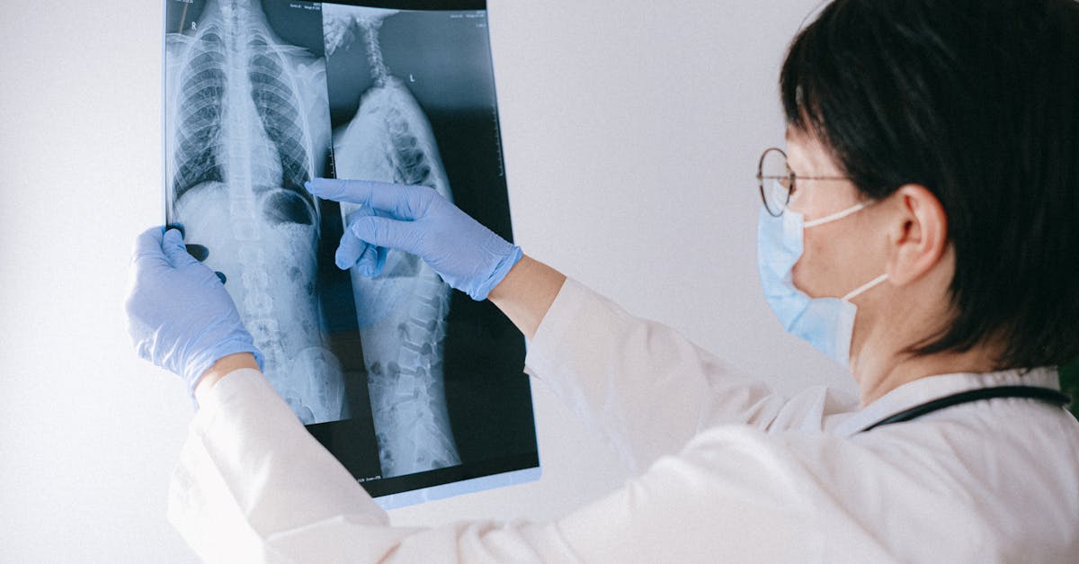 discover effective strategies for understanding and managing thoracic spine pain. learn about causes, symptoms, and treatments to help alleviate discomfort and improve your quality of life.