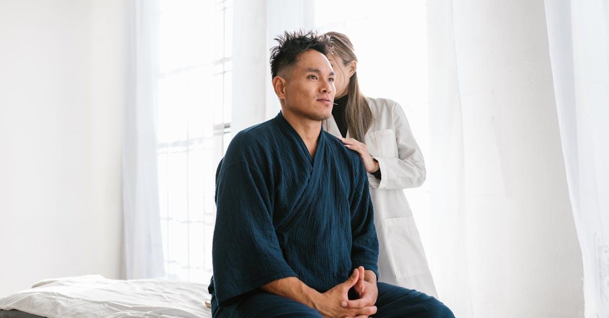 discover effective solutions and tips for neck pain relief. learn about the causes, symptoms, and treatments to help manage discomfort and improve your quality of life.