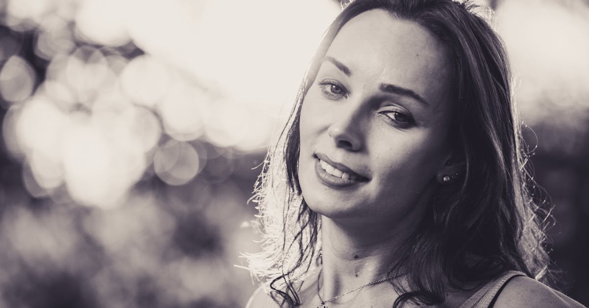 discover the causes, symptoms, and treatment options for frozen shoulder, a condition that causes pain and stiffness in the shoulder joint. learn how to manage and overcome this common issue for improved mobility and quality of life.