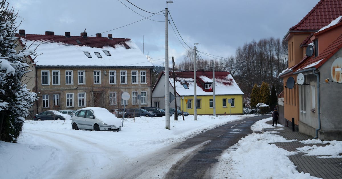 discover the causes, symptoms, and effective treatments for frozen shoulder. learn how to manage pain and regain mobility with expert tips and insights.