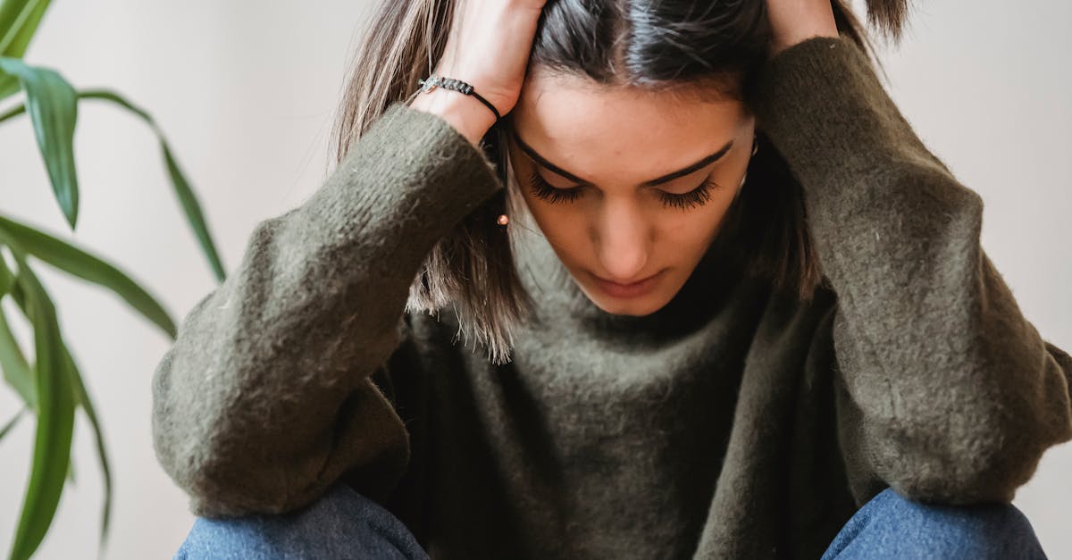 discover effective strategies and treatments for managing migraines. explore the causes, symptoms, and preventative measures to help alleviate pain and improve your quality of life.