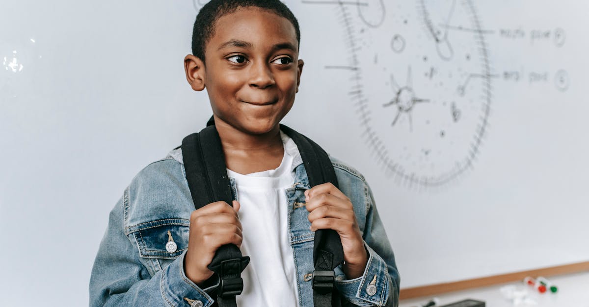 discover the ultimate smart backpack designed for modern travelers. with innovative features like usb charging ports, anti-theft zippers, and spacious compartments, this backpack combines style and functionality to keep you organized and connected on the go.