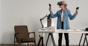discover the benefits of a standing desk for your health and productivity. learn how to enhance your workspace with ergonomic designs, improve posture, and boost energy levels while working. say goodbye to sedentary habits and embrace a more active lifestyle with a versatile standing desk.