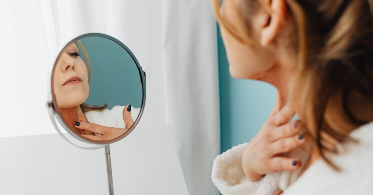 discover effective ways to alleviate a stiff neck with our comprehensive guide. learn about causes, symptoms, and treatment options to help you regain flexibility and comfort.