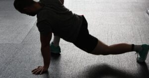 discover the benefits of stretching to enhance flexibility, improve posture, and relieve tension. explore various stretching techniques suitable for all fitness levels to incorporate into your daily routine for a healthier lifestyle.