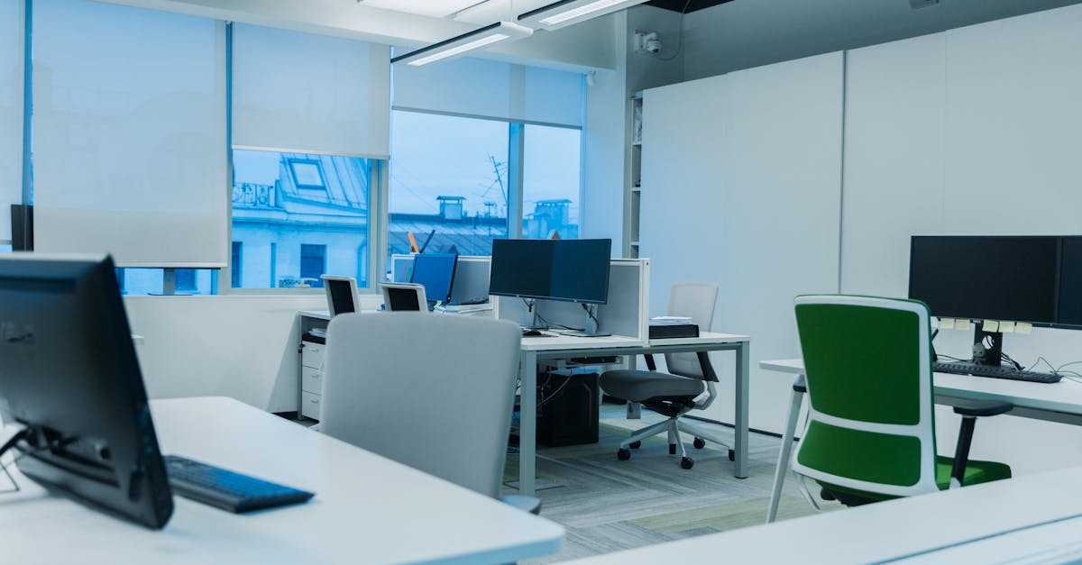 discover the ultimate comfort with our ergonomic chairs designed to support your posture and enhance your productivity. perfect for home or office use, these chairs combine style and functionality, ensuring you stay comfortable throughout the day.
