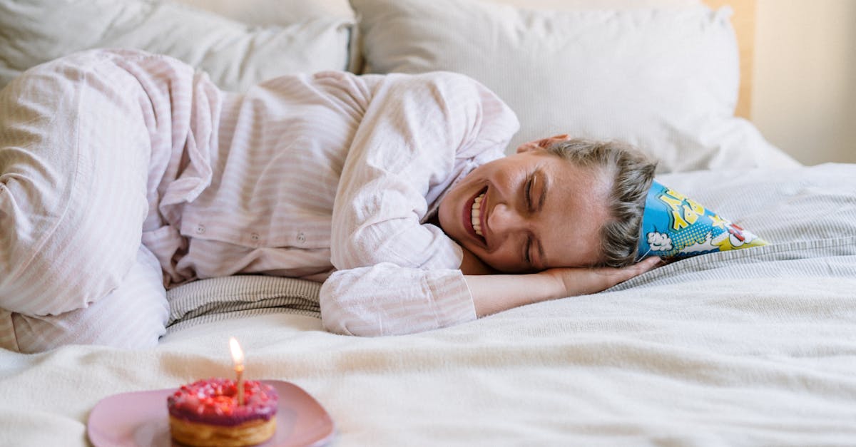 discover the best sleep positions for a restful night. learn how different sleeping postures can improve your sleep quality, reduce pain, and promote overall health. explore tips for finding the most comfortable position tailored to your needs.