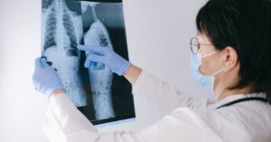 discover effective insights and treatments for thoracic spine pain. understand the causes, symptoms, and management strategies to alleviate discomfort and enhance your quality of life.