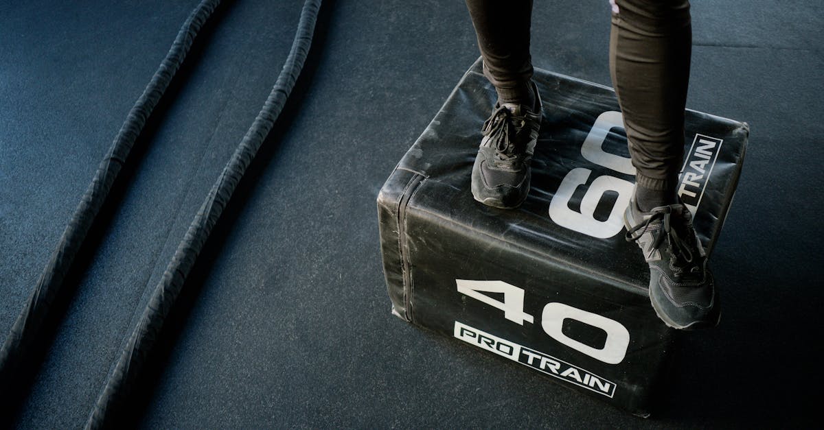discover effective core strengthening exercises that enhance stability, improve posture, and boost overall athletic performance. transform your fitness routine with essential tips and techniques for a stronger core.