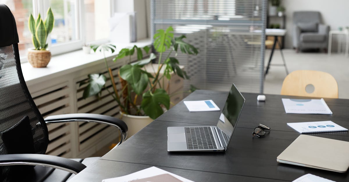 discover the benefits of ergonomic design for enhanced comfort and productivity. explore innovative solutions that promote better posture and reduce strain, making your workspace a healthier environment.