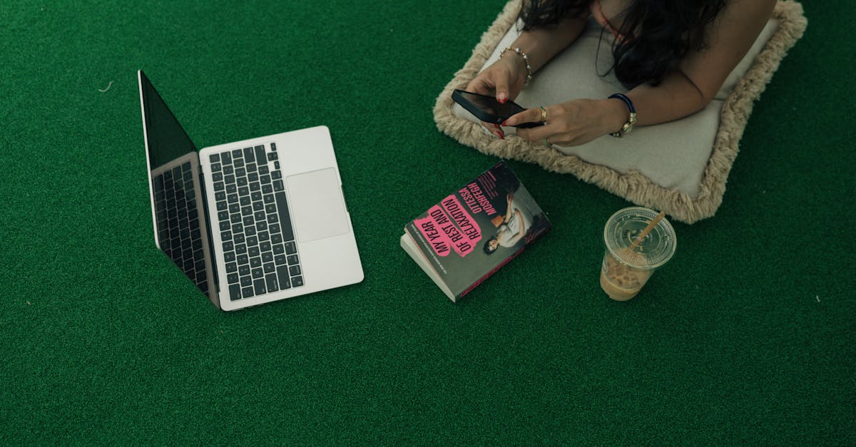 discover the ultimate in comfort and functionality with our ergonomic backpack, designed to provide superior support and ease during your travels. perfect for students, professionals, or outdoor enthusiasts, this backpack ensures optimal weight distribution and reduces strain on your back, making it an essential companion for your daily adventures.