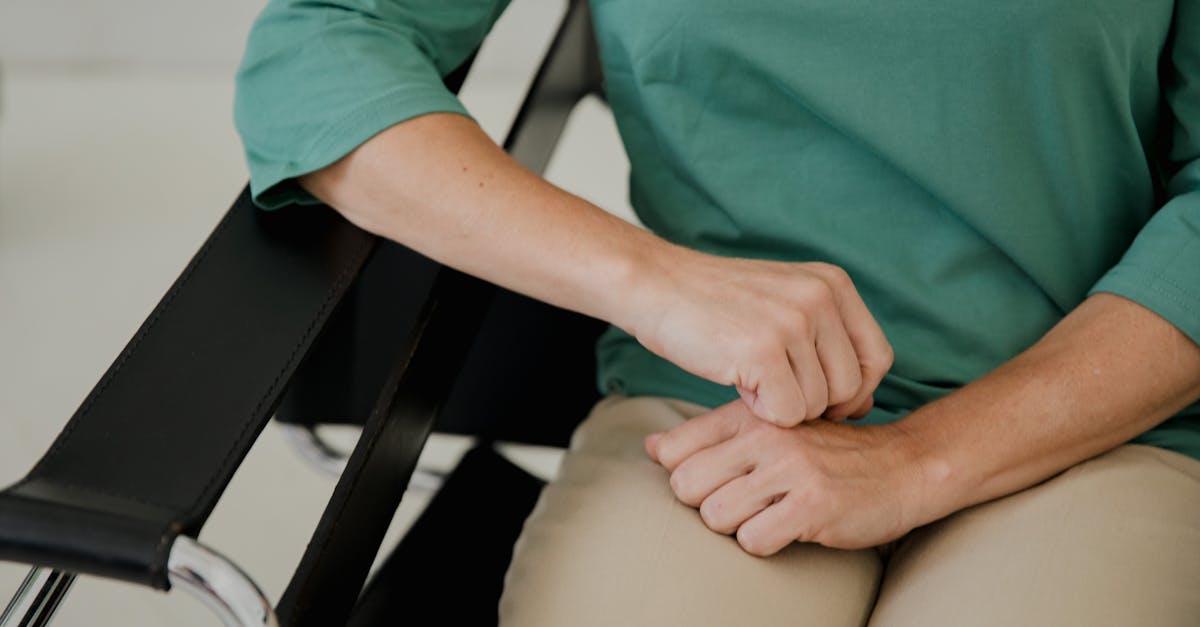 discover the importance of the rotator cuff, its anatomy, common injuries, and effective treatments to ensure optimal shoulder health and mobility.